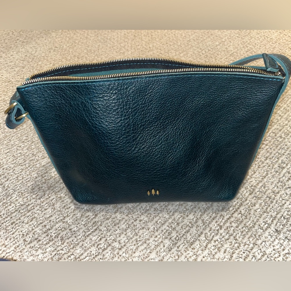 Portland Leather Lagoon  Shoulder Bag - Picture 7 of 8